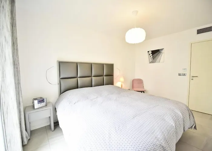 3p Avec Terrasse Et Piscine Au Coeur Du Palm - 3p Avec Terrasse Et Piscine Au Coeur Du Palm Mae-1593 * Cannes